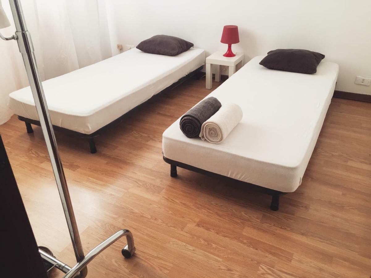 Sunny Family Apartment In Villa - Humanitas Forum Ieo Пиеве Емануеле Екстериор снимка